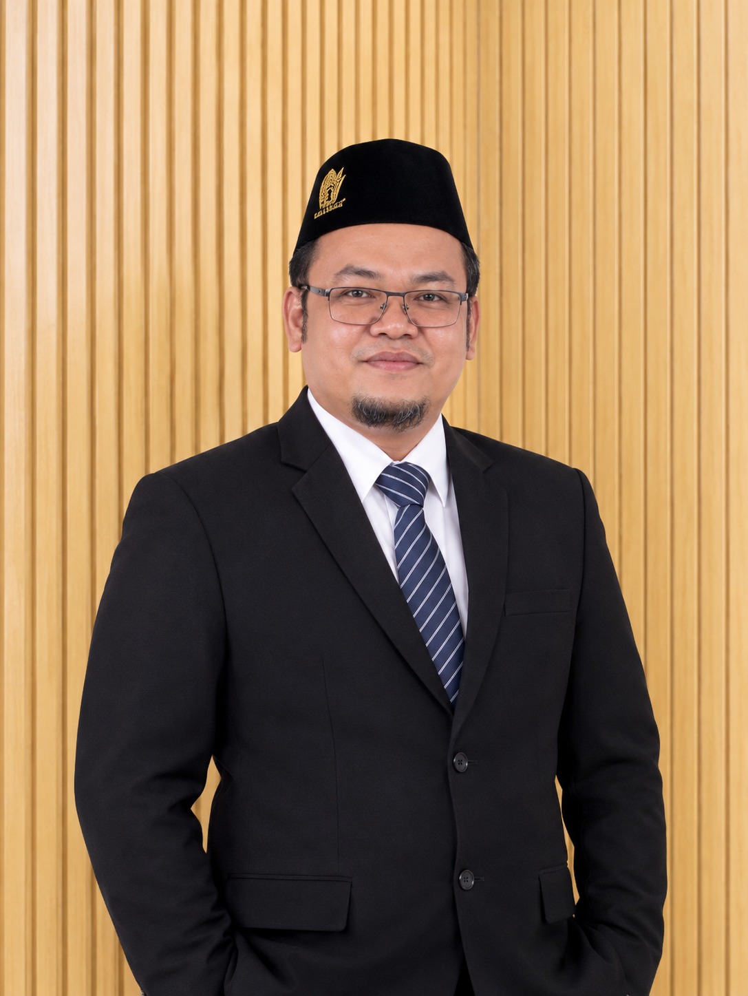 Dr. Muhamad Afandi, S.Pd., M.Pd., M.H.
